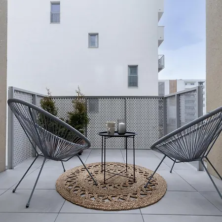 Rentplanet - Aura Prandoty Krakau