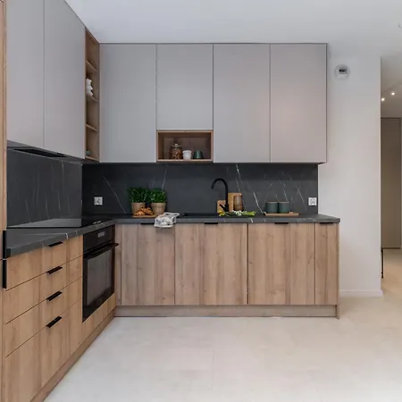 Rentplanet - Aura Prandoty Apartment