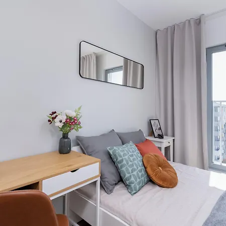 Rentplanet - Aura Prandoty