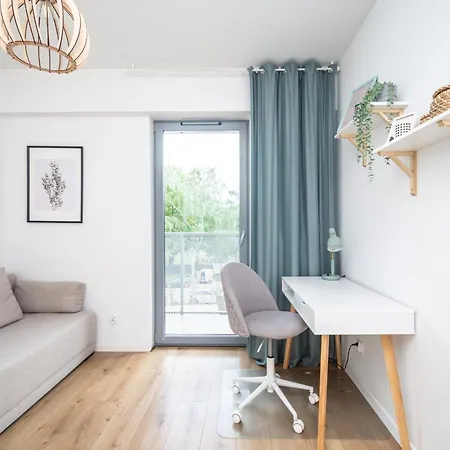 Rentplanet - Aura Prandoty